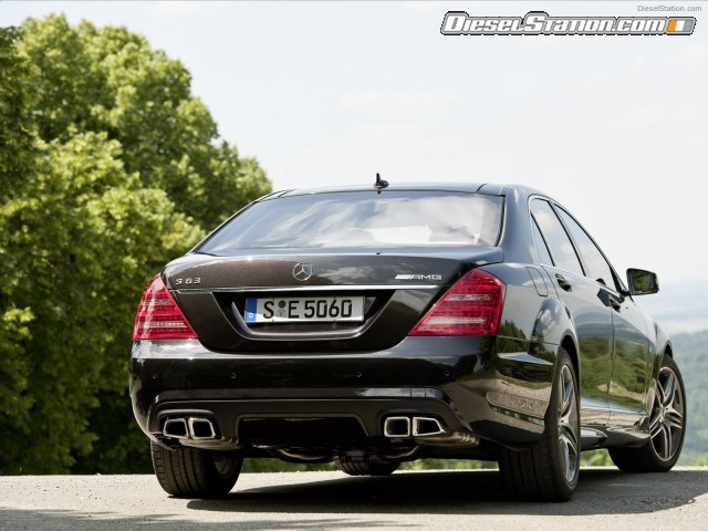 Mercedes S63 AMG 2011 Picture #37 Mercedes S63 AMG 2011 Picture #37