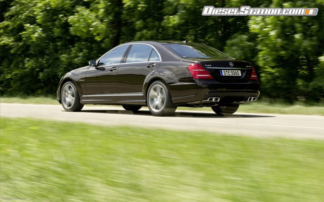 Mercedes S63 AMG 2011 Widescreen Picture #0 Mercedes S63 AMG 2011 Widescreen Picture #0