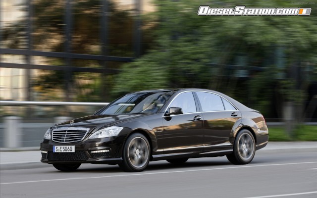 Mercedes S63 AMG 2011 Widescreen Picture #28 Mercedes S63 AMG 2011 Widescreen Picture #28