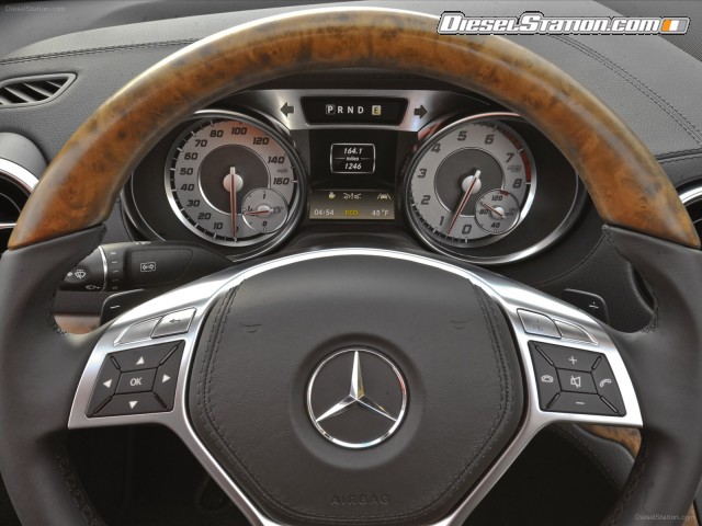 Mercedes SL550 2013 Picture #18 Mercedes SL550 2013 Picture #18