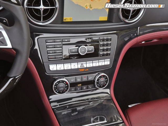 Mercedes SL550 2013 Picture #26 Mercedes SL550 2013 Picture #26
