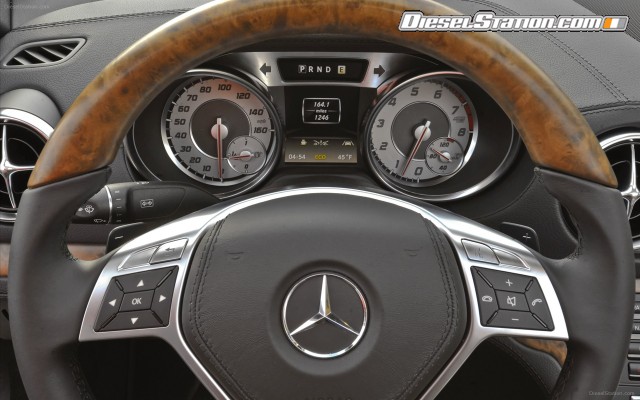 Mercedes SL550 2013 Widescreen Picture #49 Mercedes SL550 2013 Widescreen Picture #49