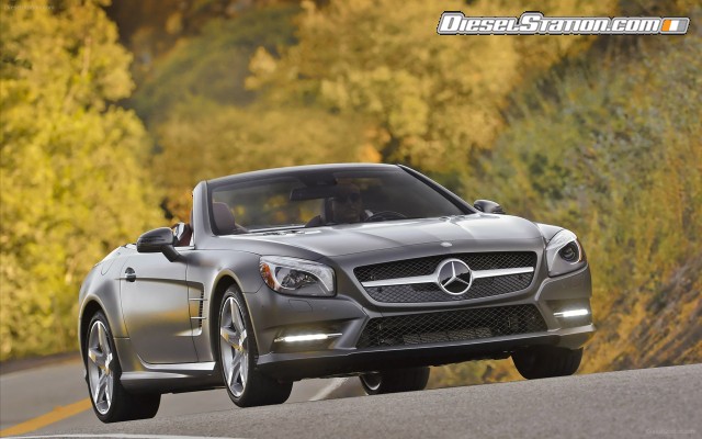 Mercedes SL550 2013 Widescreen Picture #40 Mercedes SL550 2013 Widescreen Picture #40