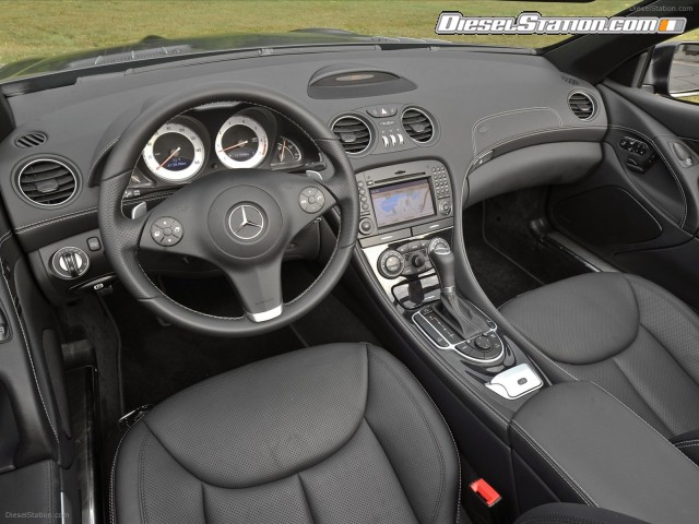 Mercedes SL550 Night Edition 2011 Picture #13 Mercedes SL550 Night Edition 2011 Picture #13