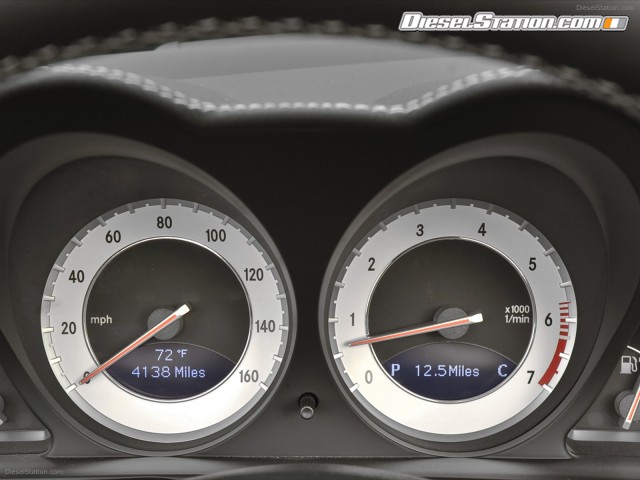 Mercedes SL550 Night Edition 2011 Picture #1 Mercedes SL550 Night Edition 2011 Picture #1