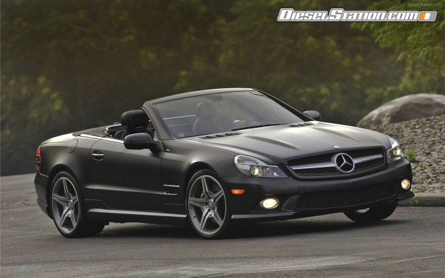 Mercedes SL550 Night Edition 2011 Widescreen Picture #2 Mercedes SL550 Night Edition 2011 Widescreen Picture #2