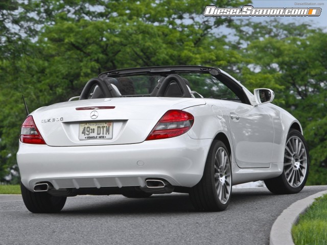 Mercedes SLK300 Diamond White Edition Picture #45 Mercedes SLK300 Diamond White Edition Picture #45
