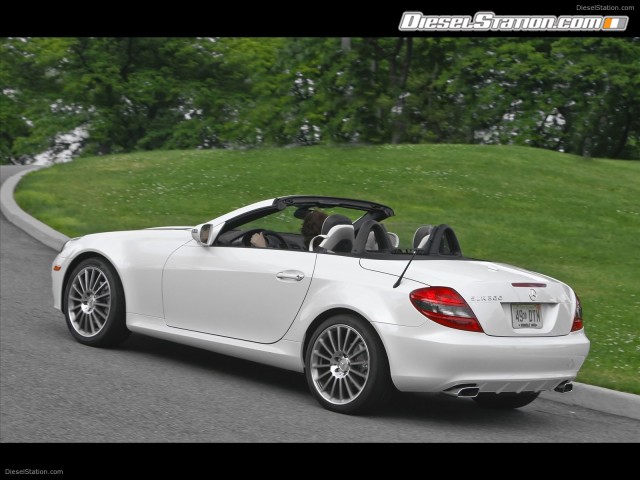 Mercedes SLK300 Diamond White Edition Picture #80 Mercedes SLK300 Diamond White Edition Picture #80