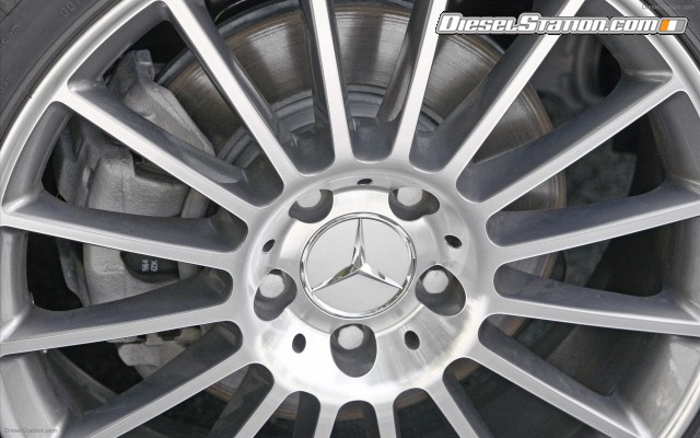 Mercedes SLK300 Diamond White Edition Widescreen Picture #76 Mercedes SLK300 Diamond White Edition Widescreen Picture #76