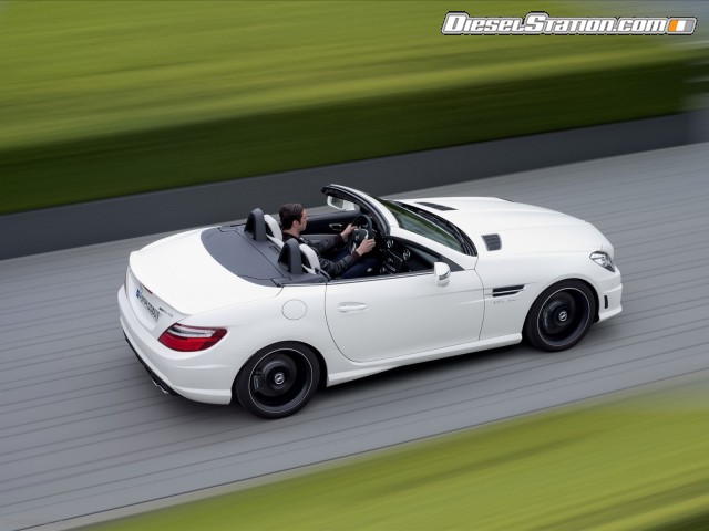 Mercedes SLK55 AMG 2012 Picture #23 Mercedes SLK55 AMG 2012 Picture #23