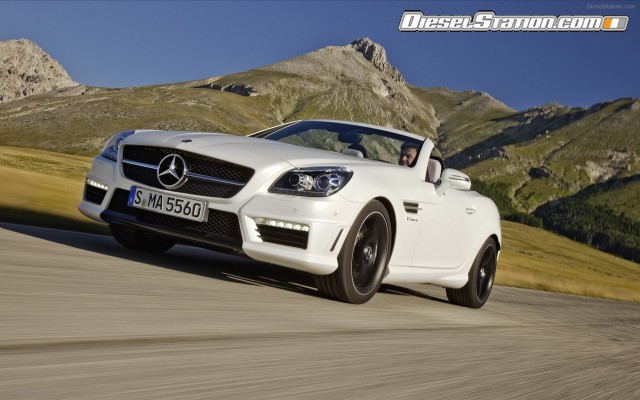 Mercedes SLK55 AMG 2012 Widescreen Picture #31 Mercedes SLK55 AMG 2012 Widescreen Picture #31