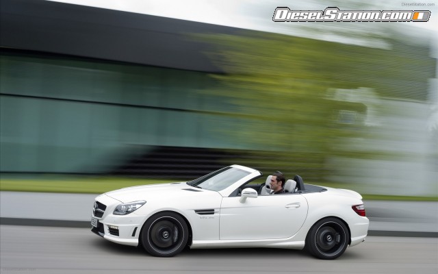 Mercedes SLK55 AMG 2012 Widescreen Picture #33 Mercedes SLK55 AMG 2012 Widescreen Picture #33