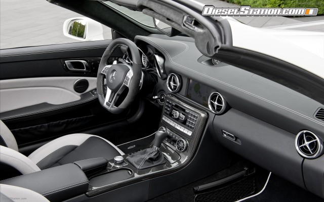 Mercedes SLK55 AMG 2012 Widescreen Picture #29 Mercedes SLK55 AMG 2012 Widescreen Picture #29