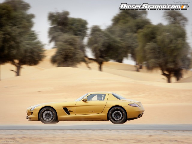 Mercedes SLS AMG Desert Gold 2010 Picture #1 Mercedes SLS AMG Desert Gold 2010 Picture #1