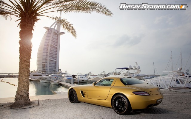 Mercedes SLS AMG Desert Gold 2010 Widescreen Picture #18 Mercedes SLS AMG Desert Gold 2010 Widescreen Picture #18