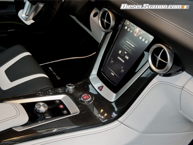 Mercedes SLS AMG E Cell 2010 Picture #30 Mercedes SLS AMG E Cell 2010 Picture #30