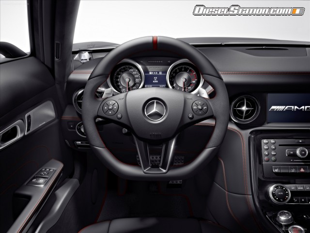 Mercedes SLS AMG GT 2013 Picture #9 Mercedes SLS AMG GT 2013 Picture #9