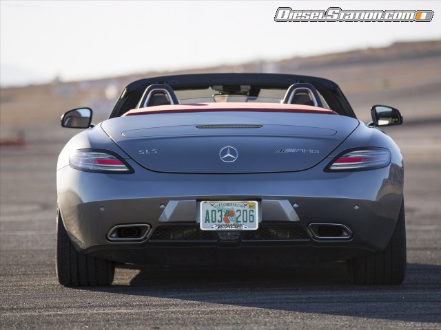 Mercedes SLS AMG GT 2013 Picture #15 Mercedes SLS AMG GT 2013 Picture #15