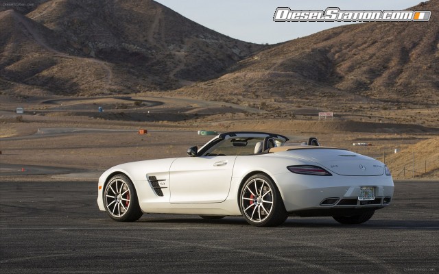 Mercedes SLS AMG GT 2013 Widescreen Picture #18 Mercedes SLS AMG GT 2013 Widescreen Picture #18