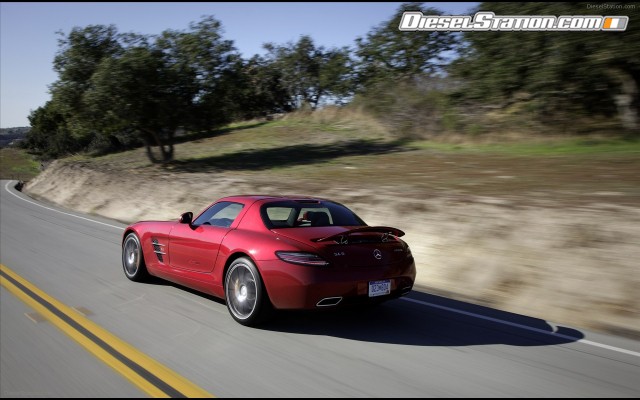 Mercedes SLS Amg 2011 Widescreen Picture #4 Mercedes SLS Amg 2011 Widescreen Picture #4