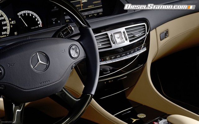Mercedes Special CL 500 Model Widescreen Picture #2 Mercedes Special CL 500 Model Widescreen Picture #2
