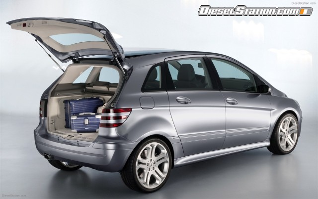 Mercedes Vision B Sports Tourer 2004 Widescreen Picture #11 Mercedes Vision B Sports Tourer 2004 Widescreen Picture #11