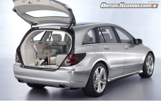 Mercedes Vision B Sports Tourer 2004 Widescreen Picture #25 Mercedes Vision B Sports Tourer 2004 Widescreen Picture #25