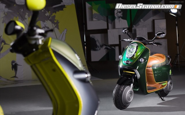 Mini E Scooter Concept 2011 Widescreen Picture #1 Mini E Scooter Concept 2011 Widescreen Picture #1