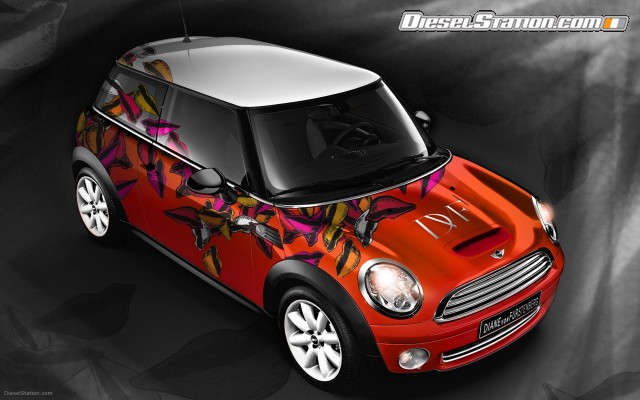 Mini Life Ball 2010 Widescreen Picture #1 Mini Life Ball 2010 Widescreen Picture #1