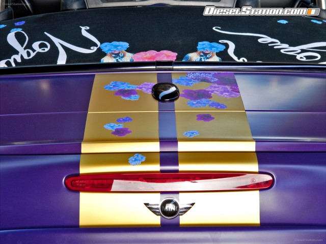 Mini Life Ball 2012 Picture #20 Mini Life Ball 2012 Picture #20