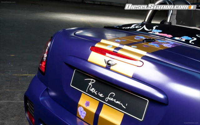 Mini Life Ball 2012 Widescreen Picture #4 Mini Life Ball 2012 Widescreen Picture #4