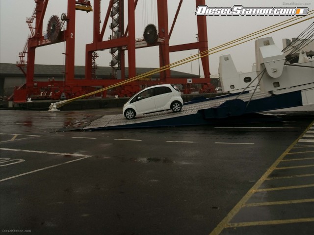 Mitsubishi 2010 i MiEV Picture #2 Mitsubishi 2010 i MiEV Picture #2