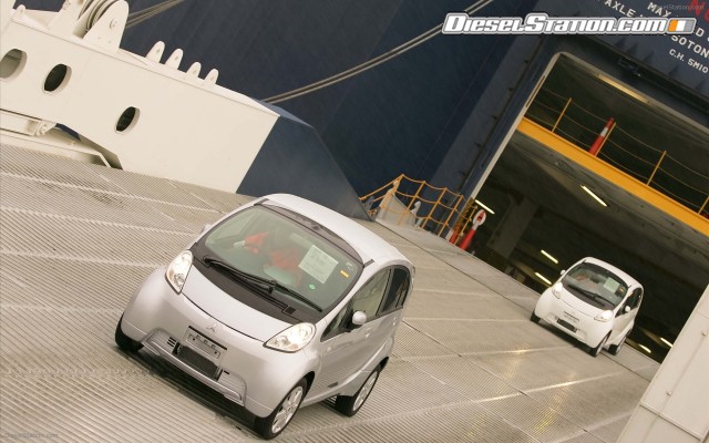 Mitsubishi 2010 i MiEV Widescreen Picture #19 Mitsubishi 2010 i MiEV Widescreen Picture #19