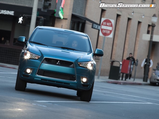Mitsubishi CUV 2011 Picture #18 Mitsubishi CUV 2011 Picture #18