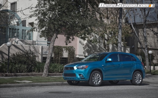Mitsubishi CUV 2011 Widescreen Picture #4 Mitsubishi CUV 2011 Widescreen Picture #4