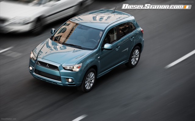 Mitsubishi CUV 2011 Widescreen Picture #8 Mitsubishi CUV 2011 Widescreen Picture #8