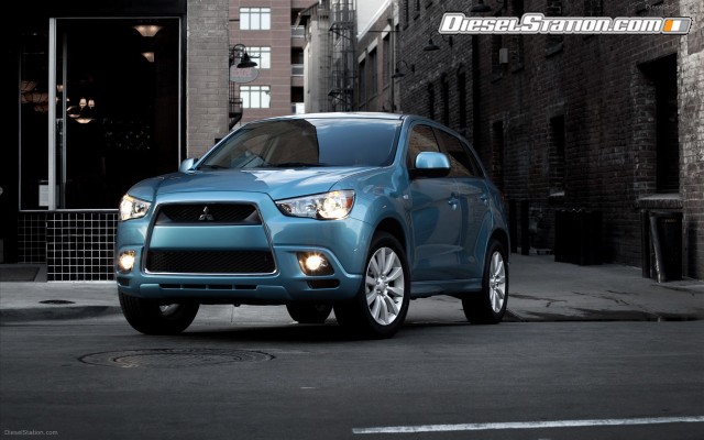 Mitsubishi CUV 2011 Widescreen Picture #9 Mitsubishi CUV 2011 Widescreen Picture #9