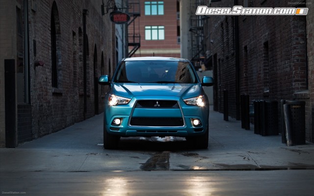 Mitsubishi CUV 2011 Widescreen Picture #24 Mitsubishi CUV 2011 Widescreen Picture #24