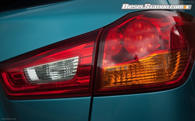 Mitsubishi CUV 2011 Widescreen Picture #11 Mitsubishi CUV 2011 Widescreen Picture #11