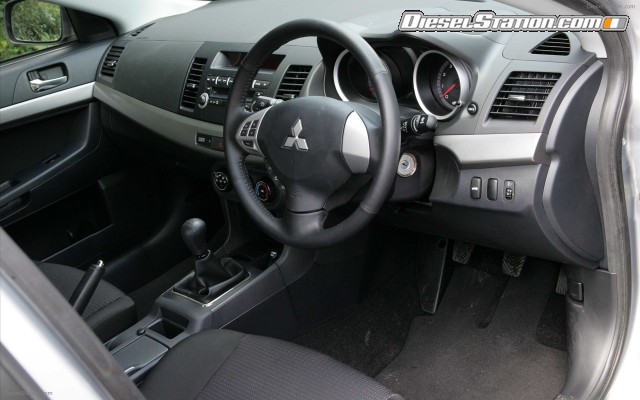 Mitsubishi Lancer 1 5 SE Widescreen Picture #0 Mitsubishi Lancer 1 5 SE Widescreen Picture #0