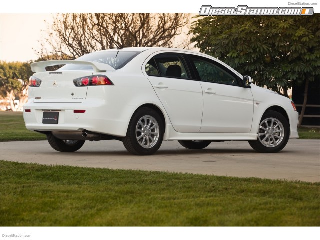 Mitsubishi Lancer ES 2011 Picture #6 Mitsubishi Lancer ES 2011 Picture #6