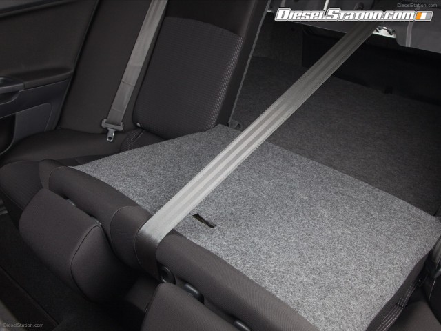 Mitsubishi Lancer ES 2011 Picture #1 Mitsubishi Lancer ES 2011 Picture #1