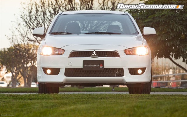 Mitsubishi Lancer ES 2011 Widescreen Picture #3 Mitsubishi Lancer ES 2011 Widescreen Picture #3