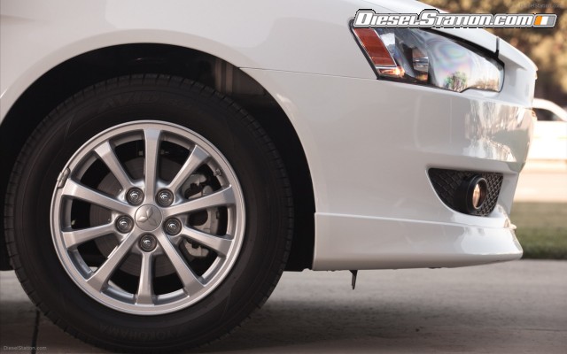 Mitsubishi Lancer ES 2011 Widescreen Picture #13 Mitsubishi Lancer ES 2011 Widescreen Picture #13