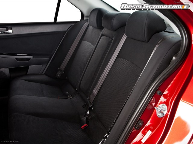 Mitsubishi Lancer Evolution GSR 2010 Picture #26 Mitsubishi Lancer Evolution GSR 2010 Picture #26