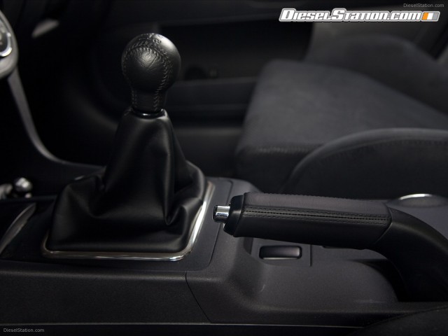 Mitsubishi Lancer Evolution GSR 2010 Picture #16 Mitsubishi Lancer Evolution GSR 2010 Picture #16