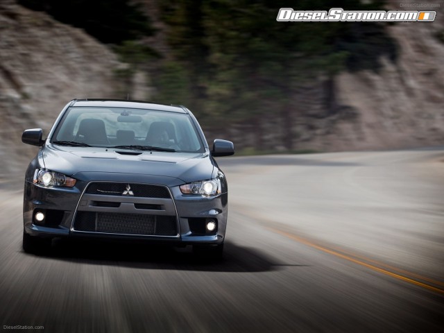 Mitsubishi Lancer Evolution MR Touring 2010 Picture #12 Mitsubishi Lancer Evolution MR Touring 2010 Picture #12