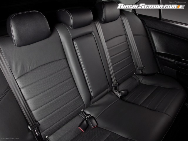 Mitsubishi Lancer Evolution MR Touring 2010 Picture #2 Mitsubishi Lancer Evolution MR Touring 2010 Picture #2