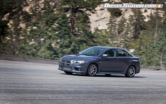 Mitsubishi Lancer Evolution MR Touring 2010 Widescreen Picture #44 Mitsubishi Lancer Evolution MR Touring 2010 Widescreen Picture #44