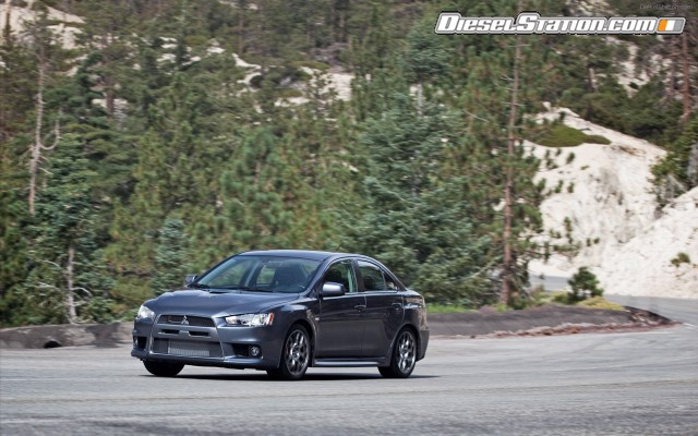 Mitsubishi Lancer Evolution MR Touring 2010 Widescreen Picture #26 Mitsubishi Lancer Evolution MR Touring 2010 Widescreen Picture #26